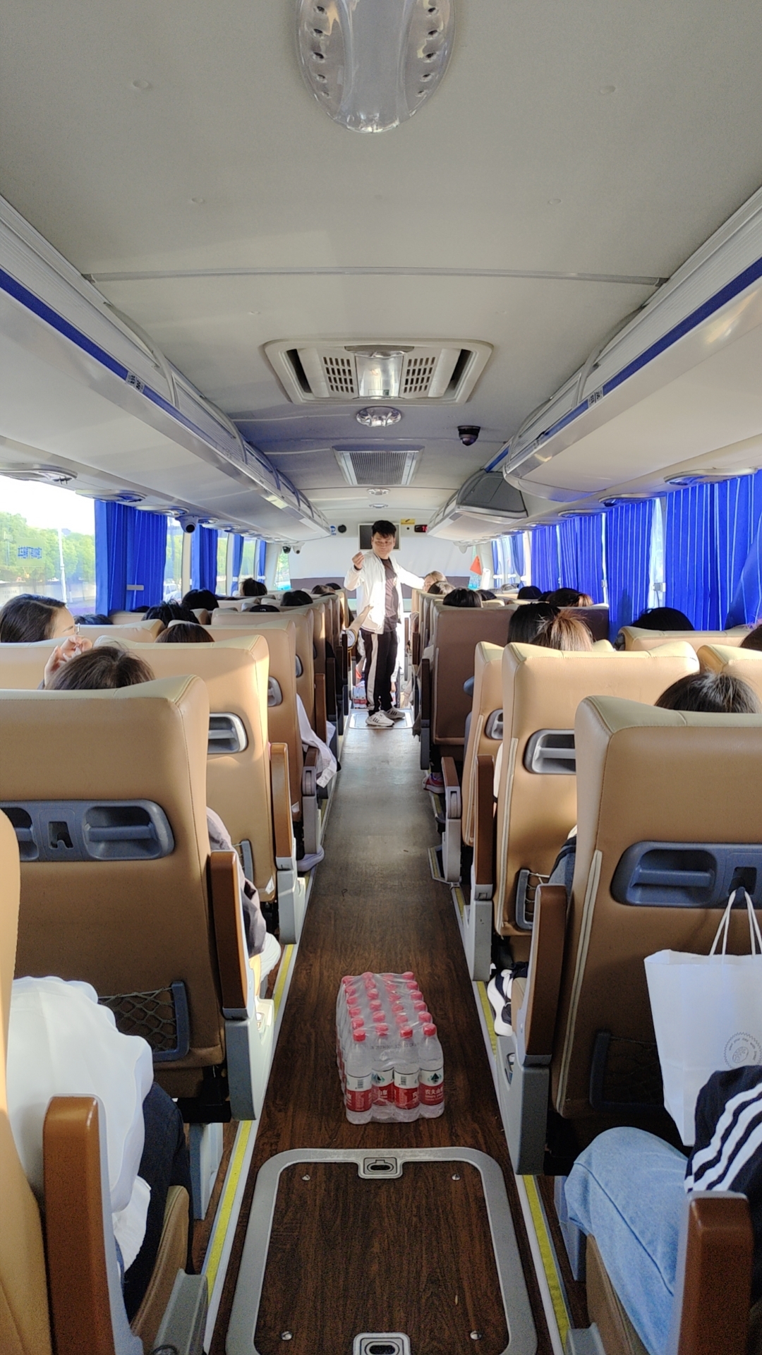 出發(fā).jpg
